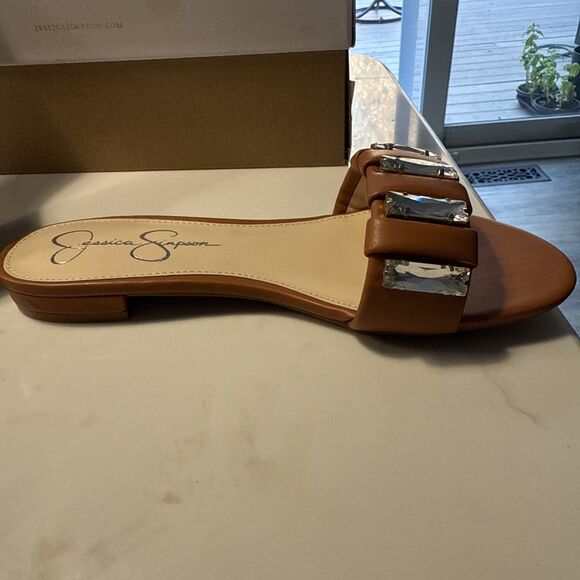Jessica Simpson 7M Amille Ginger Faux Leather Embellished Slip On Flat Sandals - Picture 5 of 9